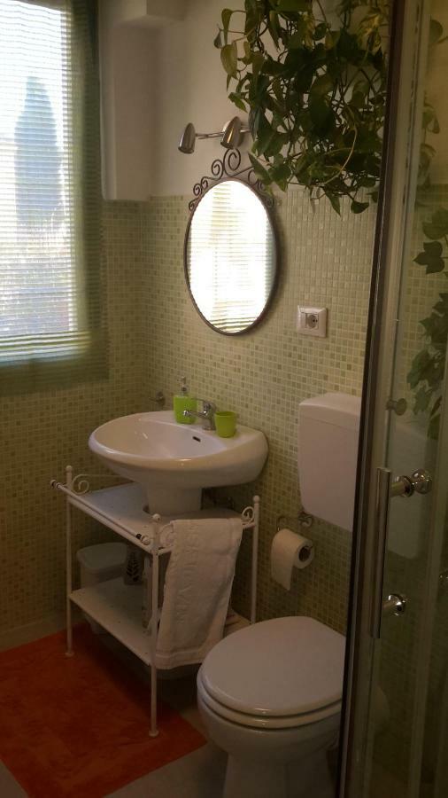 רומא Le Tre Sorelle B&B Garbatella מראה חיצוני תמונה